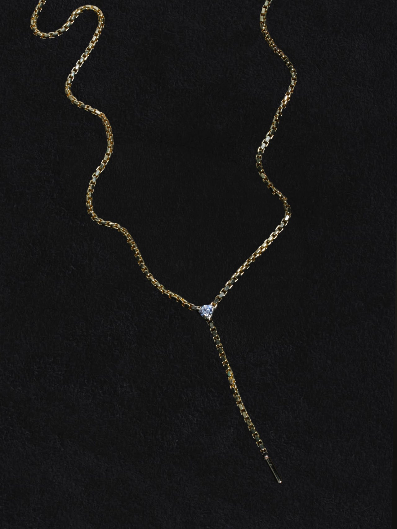 Elowen Solitaire Lariat