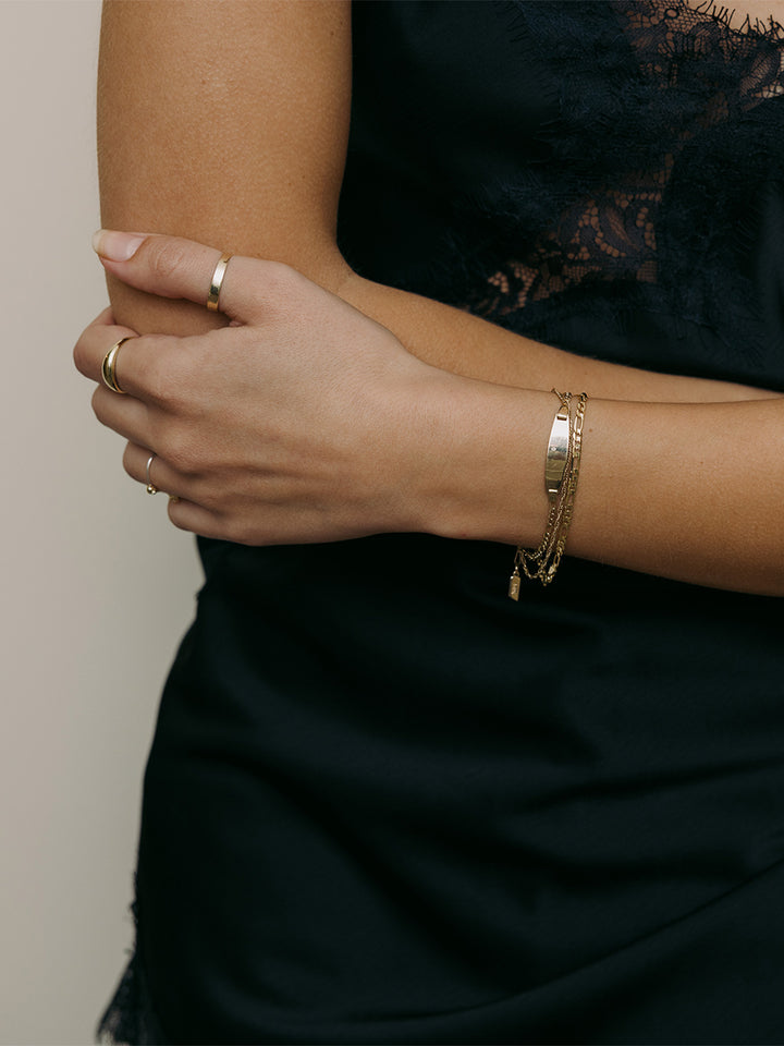 Solid Figaro Chain Bracelet