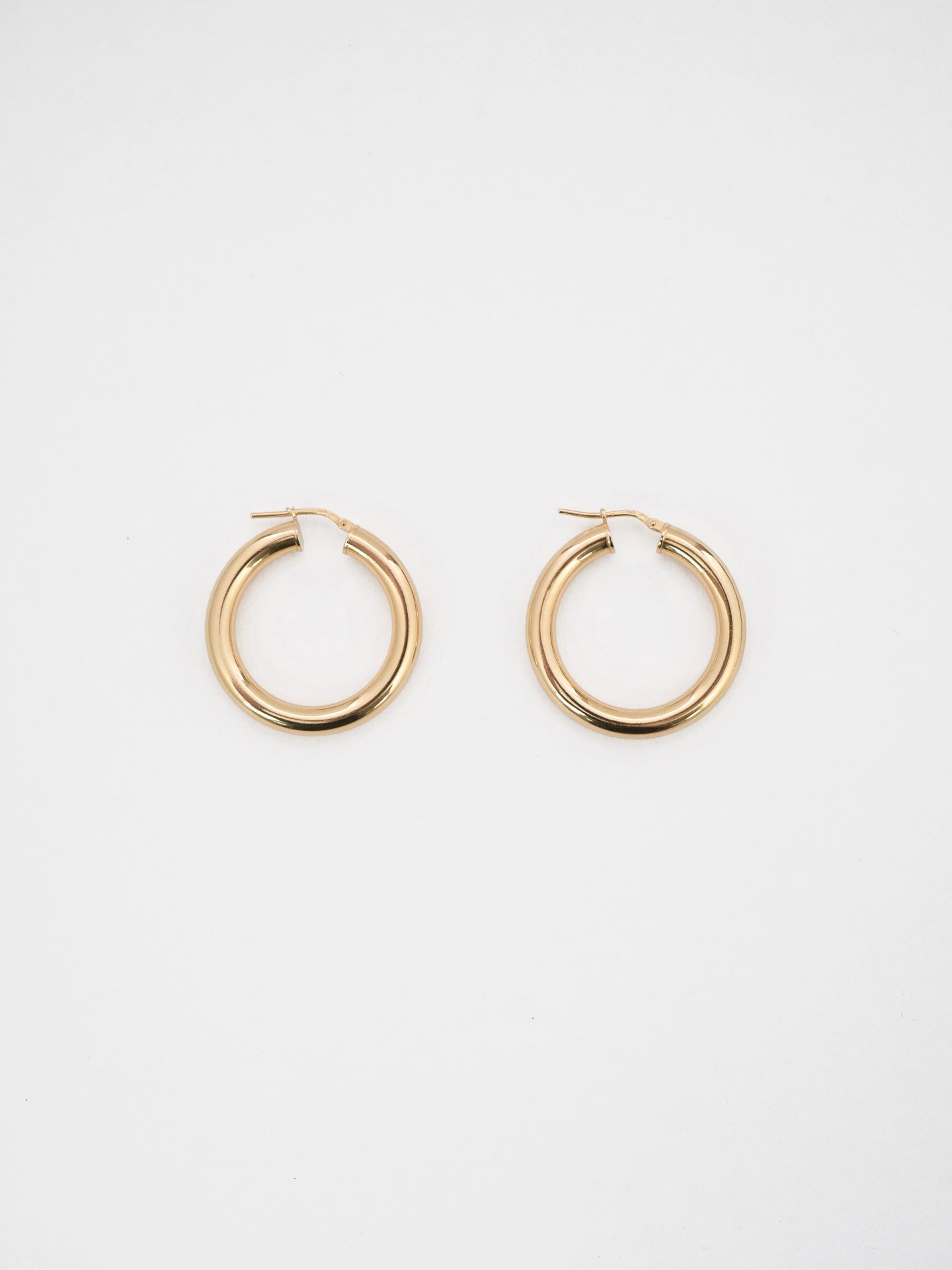 Chanel 1994 Oval Earrings Gold Small Ak38375D - 2 Pieces | Chairish