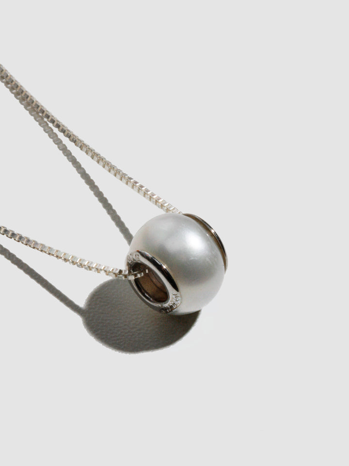 Une Pearl Bead & Chain Necklace - Archival Collection