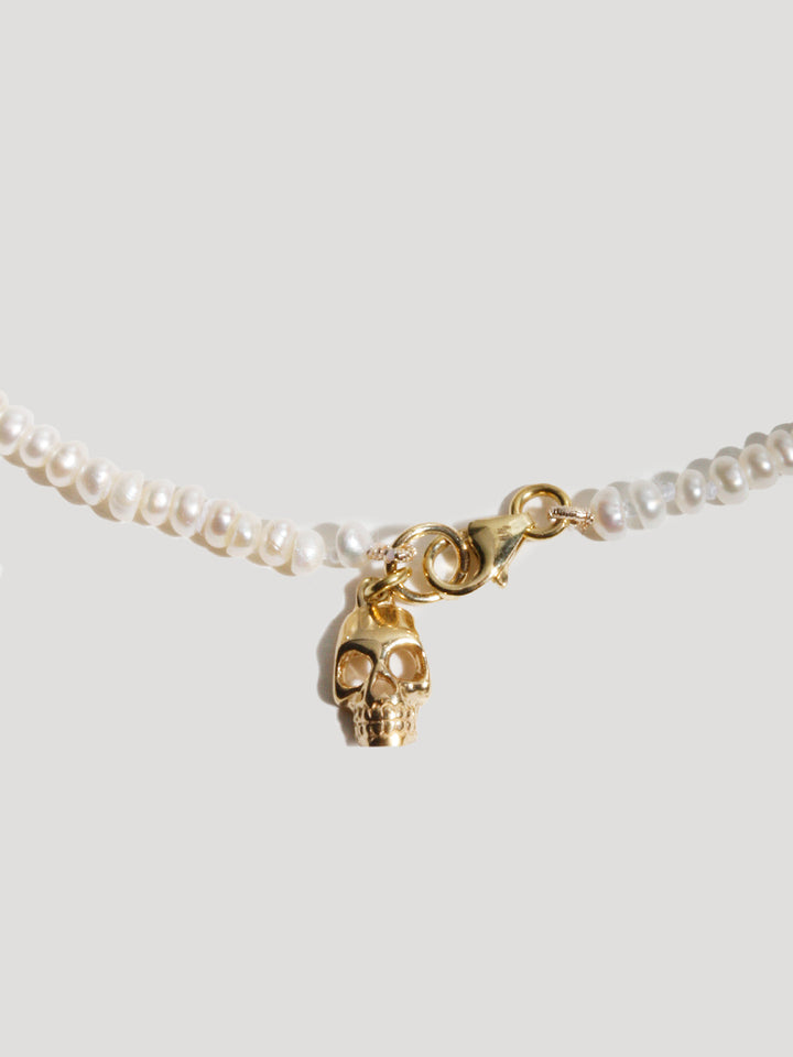Skull Pearl Choker