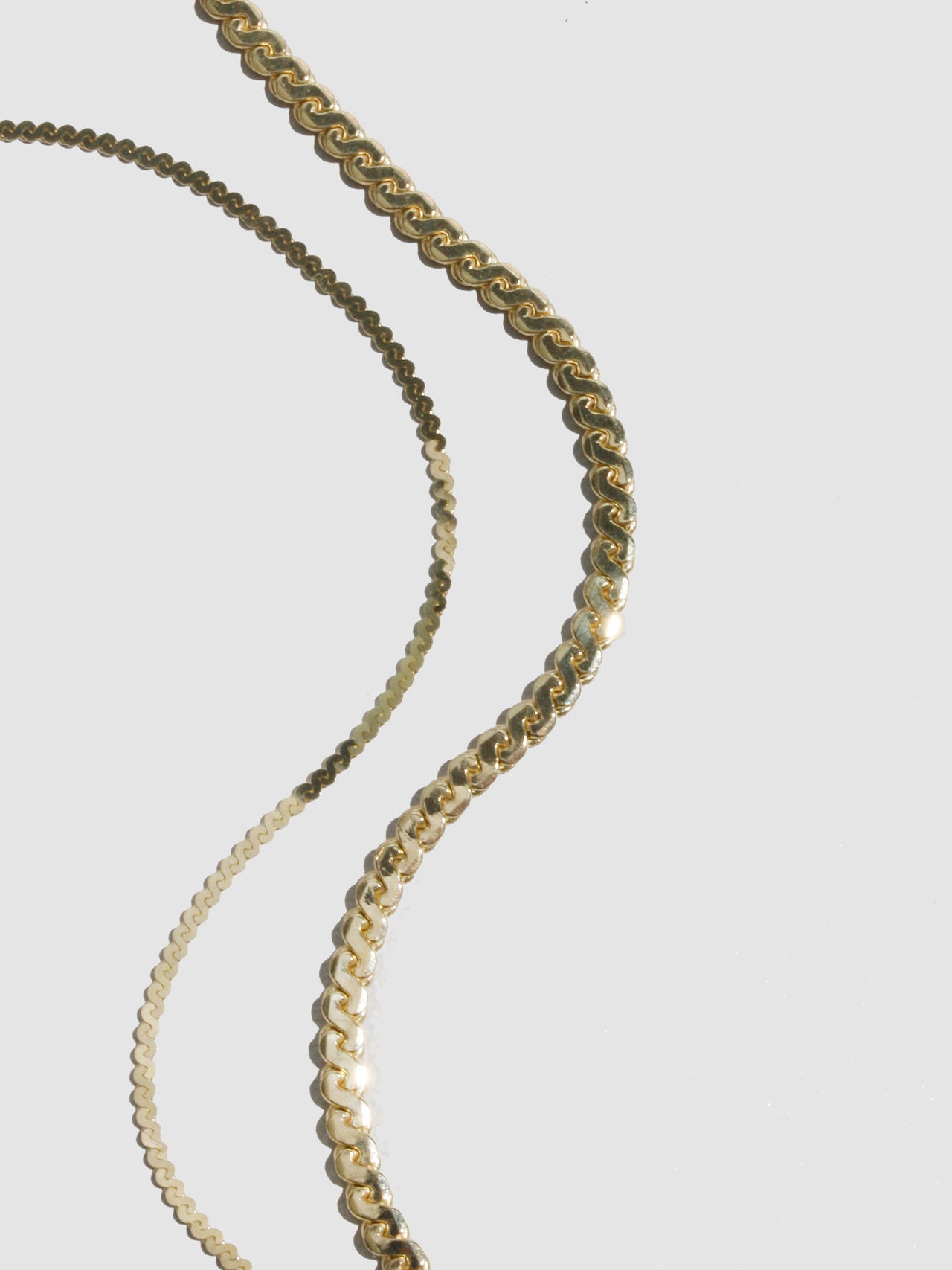 Demi Serpentine Chain