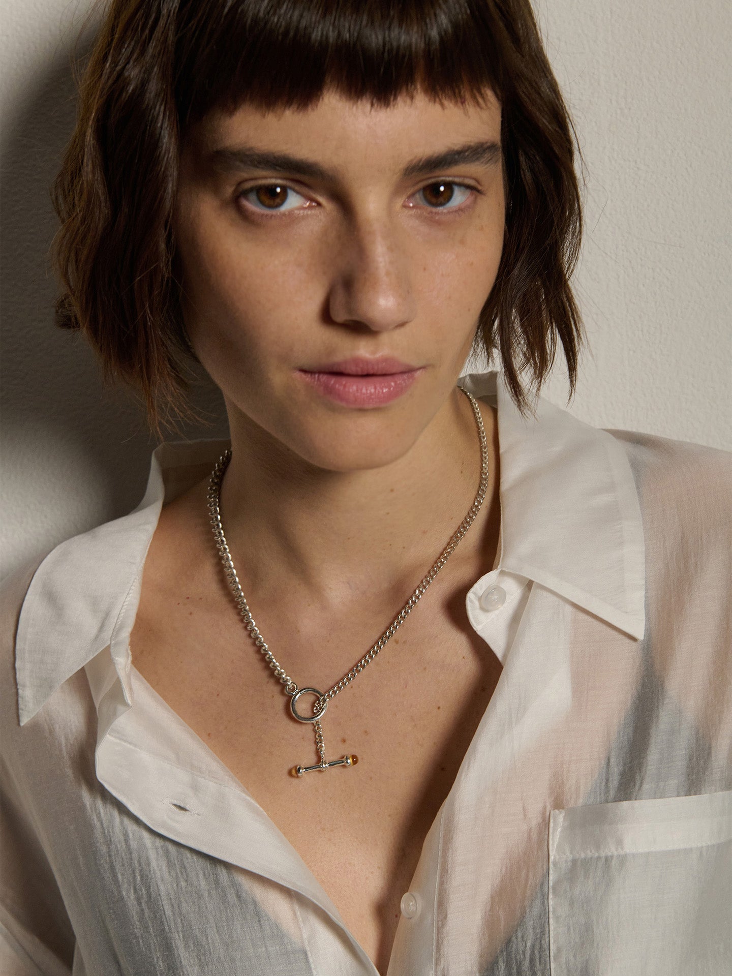 Scout Barbell Toggle Necklace
