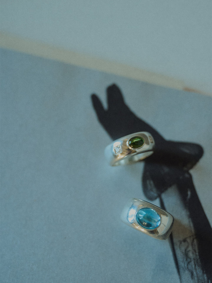 Gentry Diamond Oval Ring