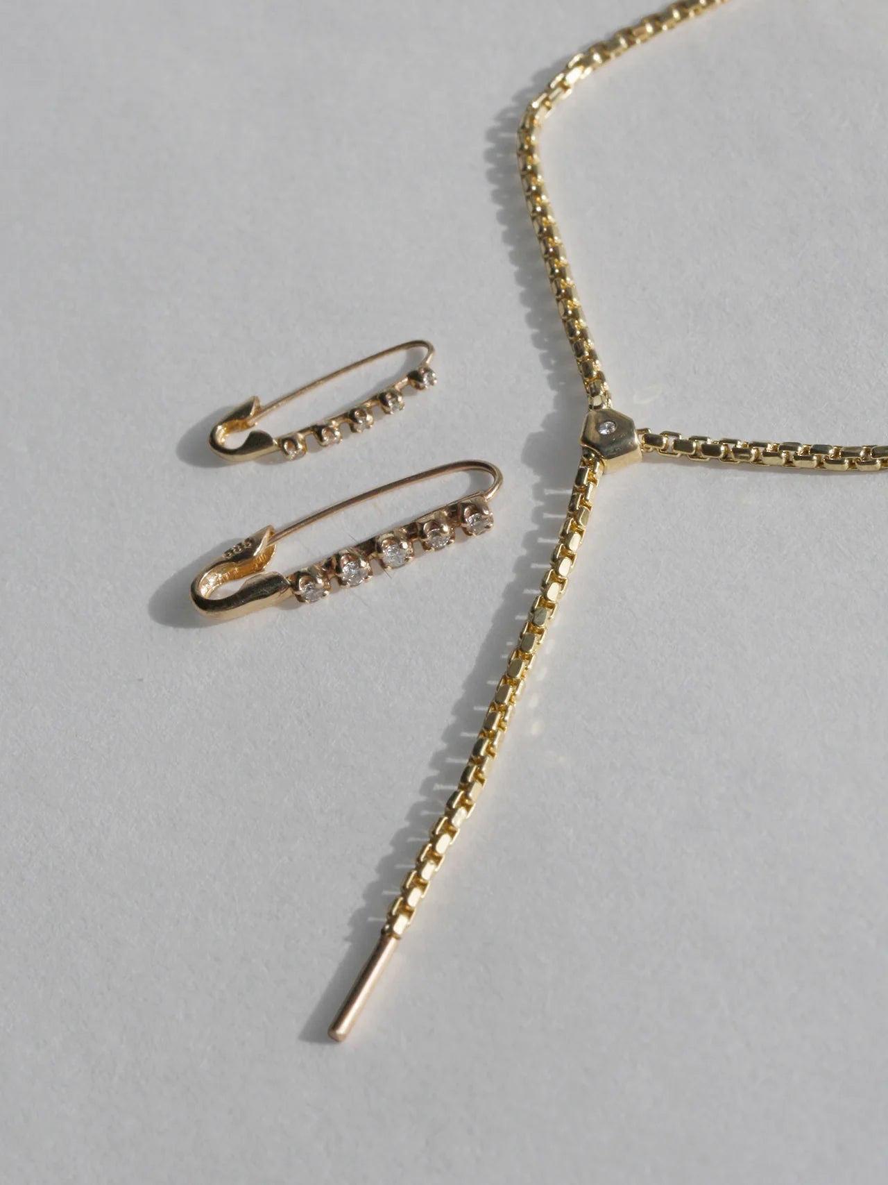 Diamond Prong Safety Pin