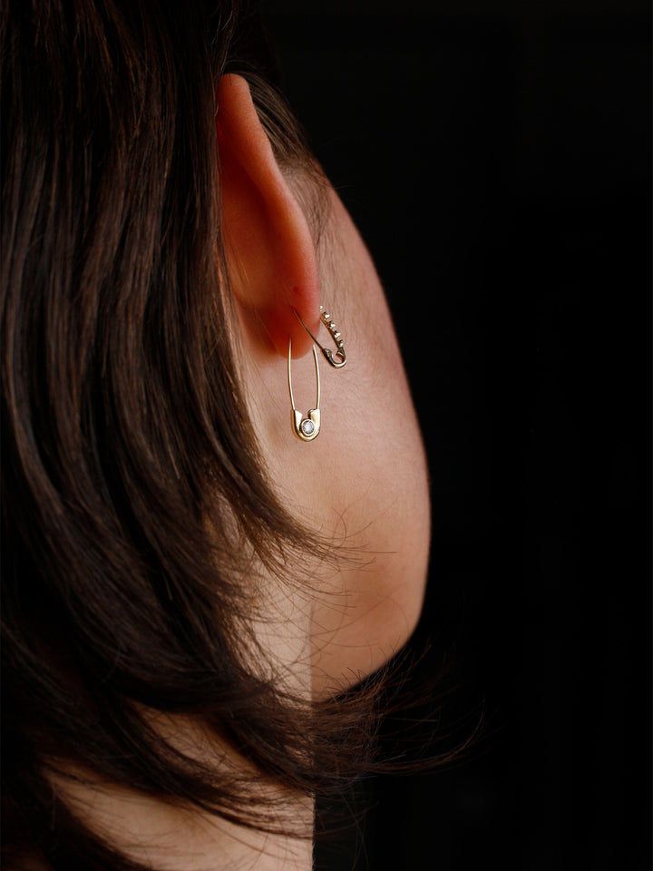 Cirque Safety Pin Earring