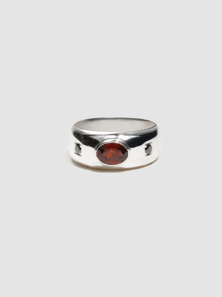 Gentry Diamond Oval Band