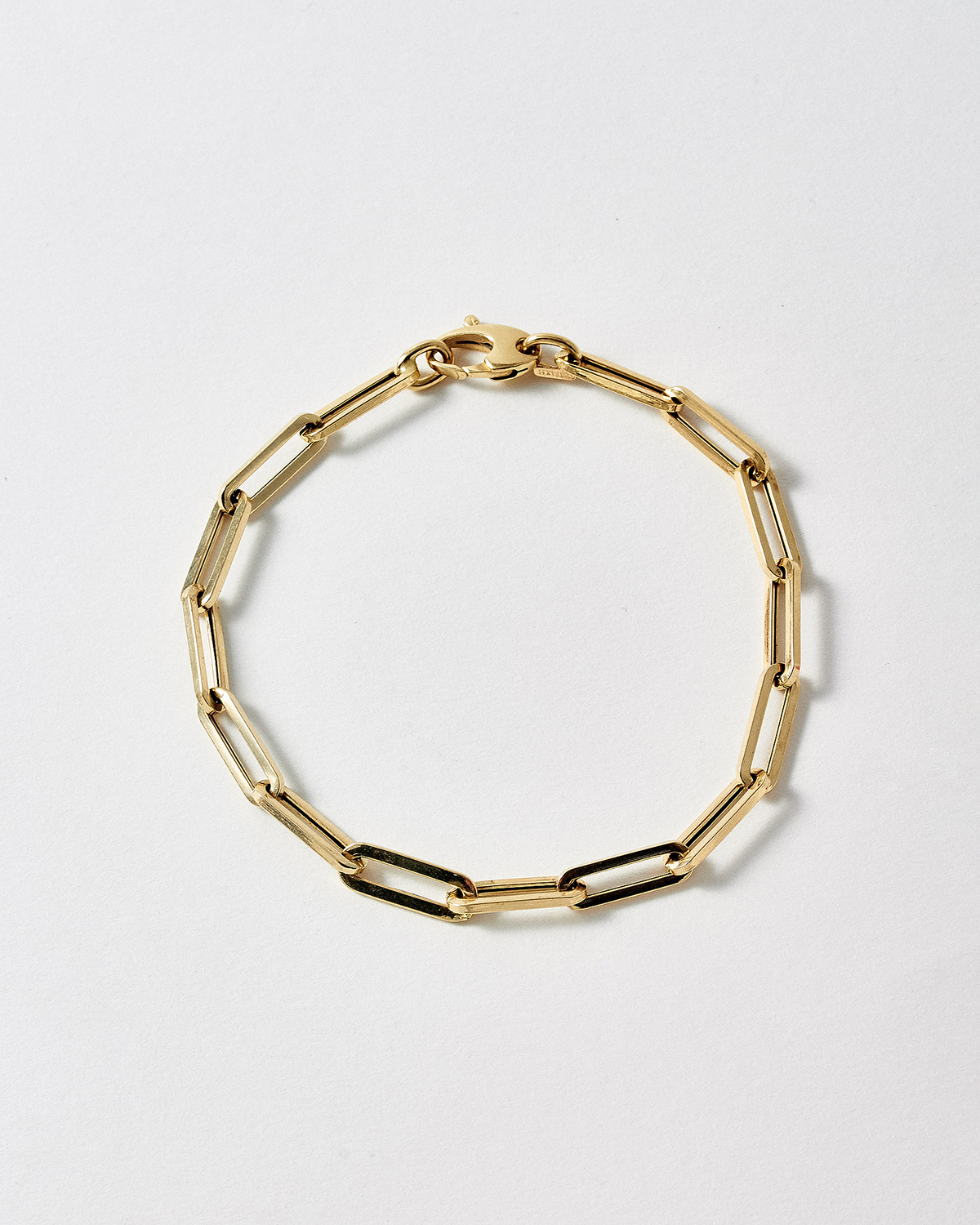 Product image of XL Yellow Gold Linked Chain bracelet on a white background
