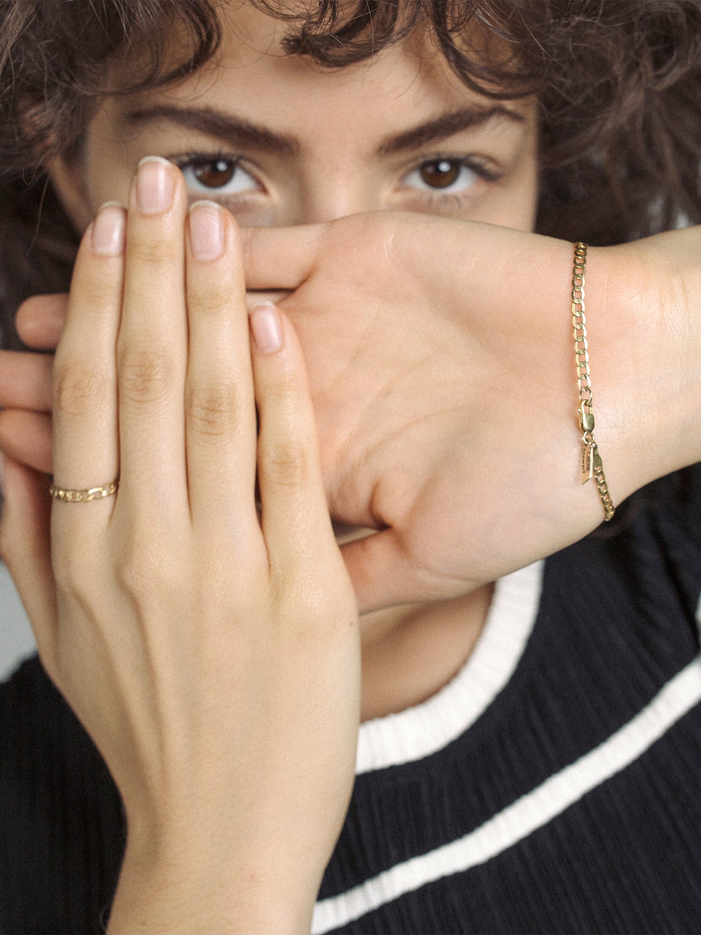 XL Lightweight Havana Chain Bracelet shot on model